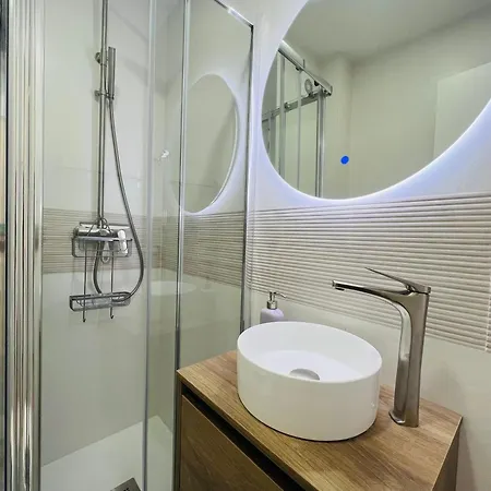 Apartment Boliches, Nuevo, 3d, Wifi, Aacc, 8 *