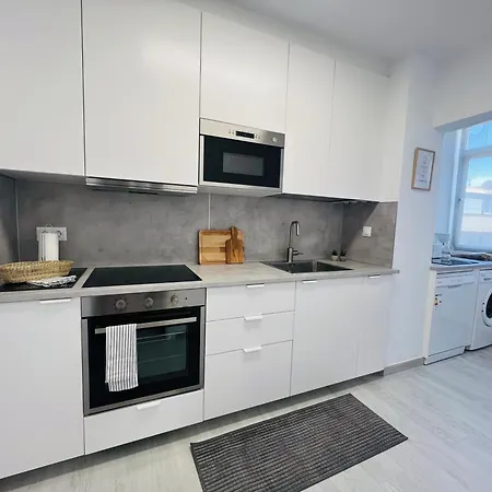 Boliches, Nuevo, 3d, Wifi, Aacc, 8 Apartment