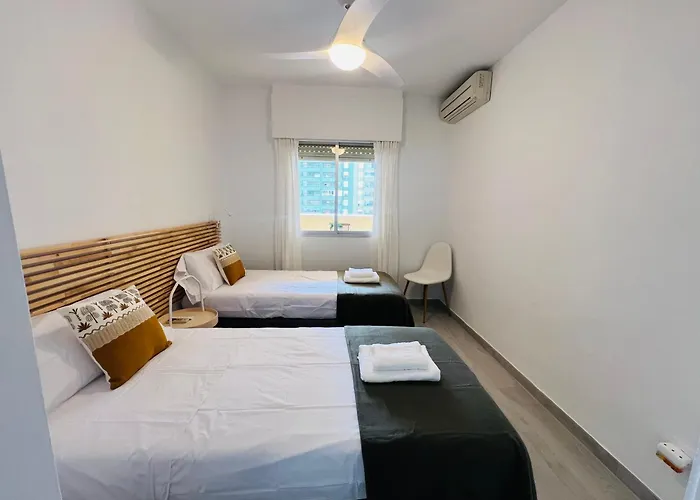 Boliches, Nuevo, 3d, Wifi, Aacc, 8 Apartamento