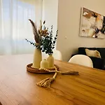 Boliches, Nuevo, 3d, Wifi, Aacc, 8 פואנגירולה