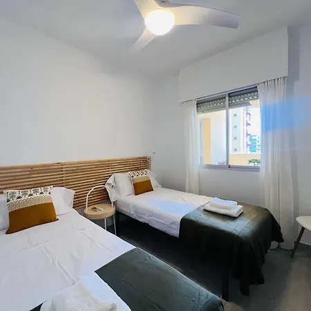 아파트 Boliches, Nuevo, 3d, Wifi, Aacc, 8 *