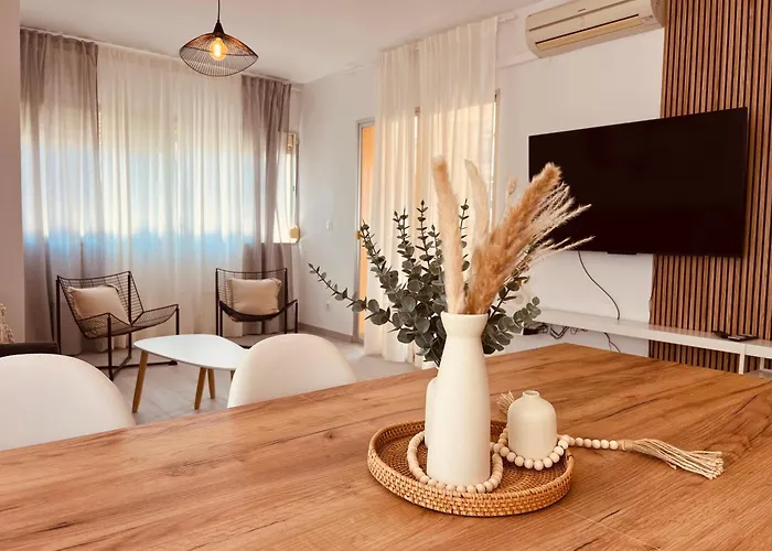 Boliches, Nuevo, 3d, Wifi, Aacc, 8