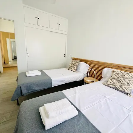 아파트 Boliches, Nuevo, 3d, Wifi, Aacc, 8 *
